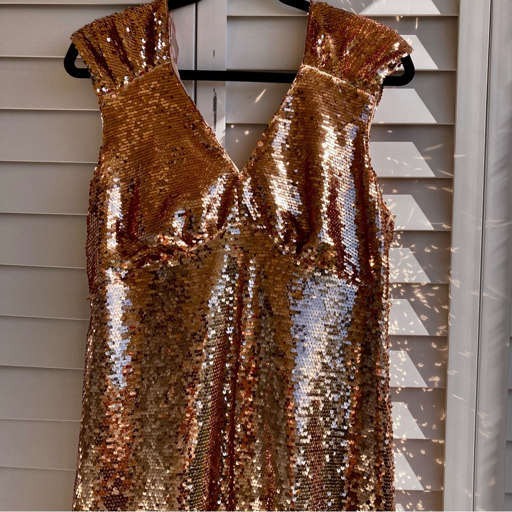 Adelyn Rae Gold Sequin Midi Dress Bow Back Size L NWT - Picture 9 of 16